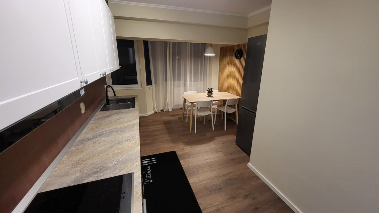 Apartament 3 camere decomandate, 93 mp, prima inchiriere, zona Iulius Mall