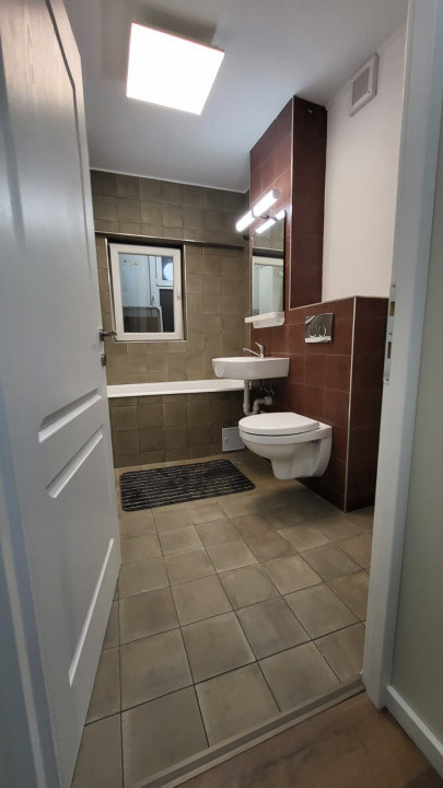 Apartament 3 camere decomandate, 93 mp, prima inchiriere, zona Iulius Mall