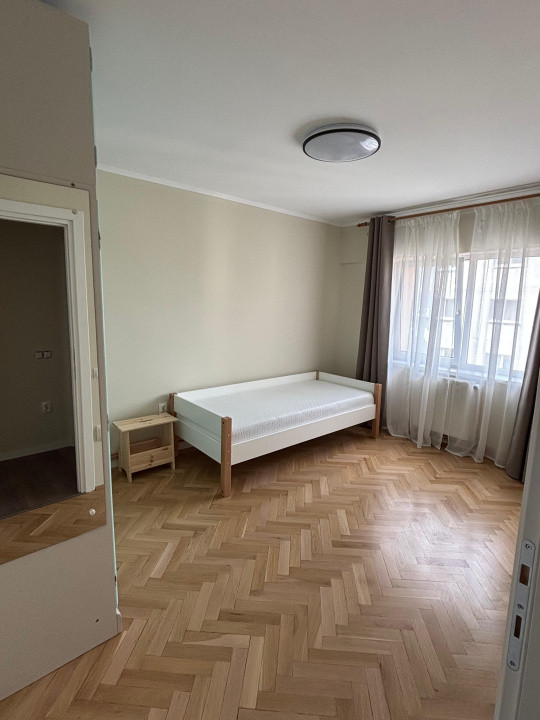 Apartament 3 camere decomandate, 93 mp, prima inchiriere, zona Iulius Mall
