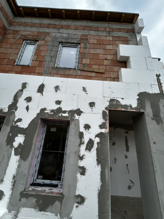 Casa individuala Narciselor 4 camere si teren 440 mp