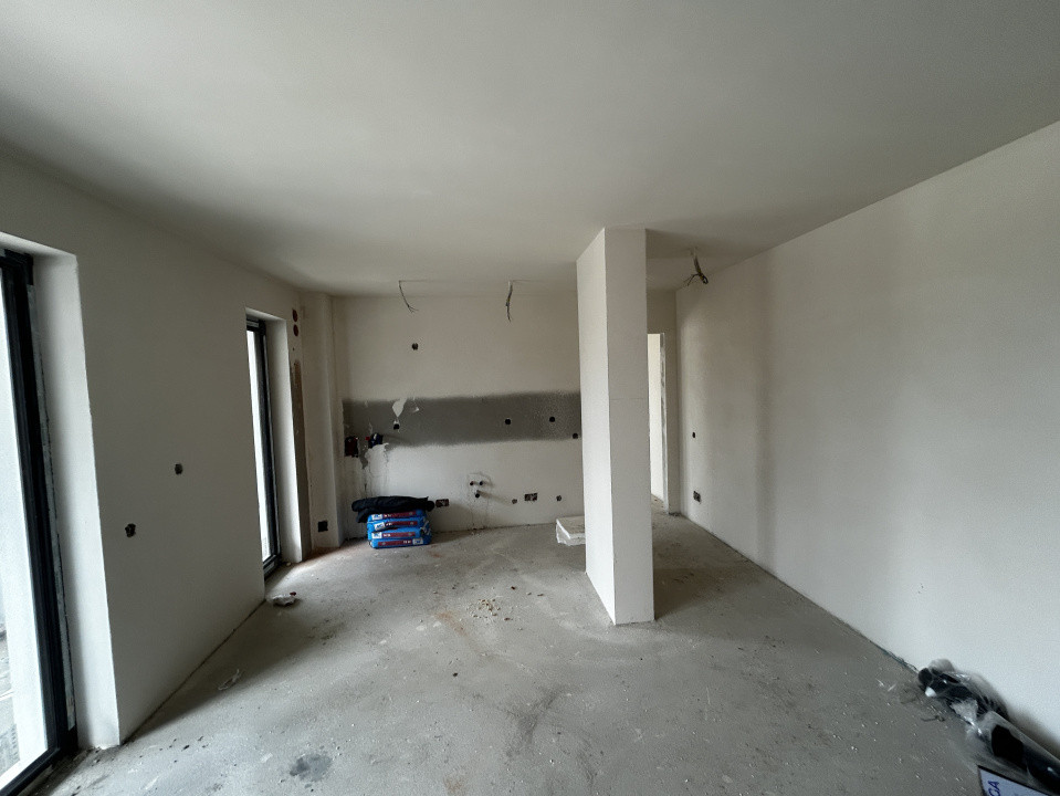 Apartament finisat cu 2  camere 40mp Tineretului bloc nou 