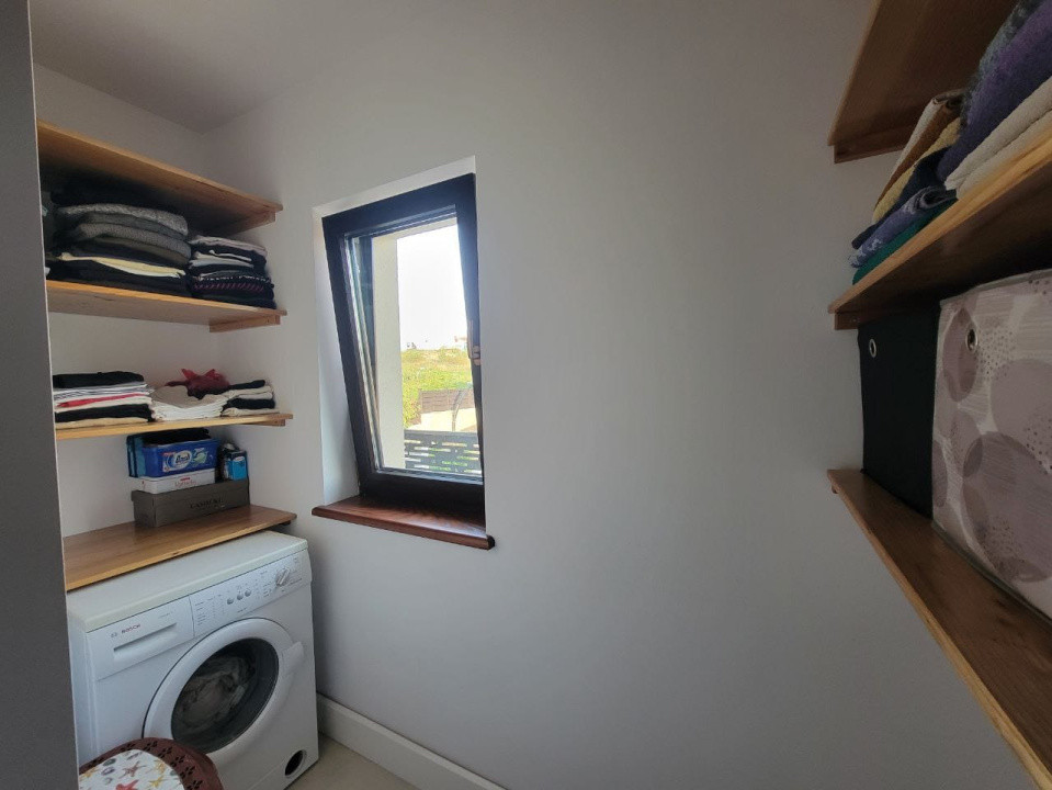 Casă tip duplex, 120 mp, 400 mp teren, 4 parcări, la cheie, zona Hub Educațional