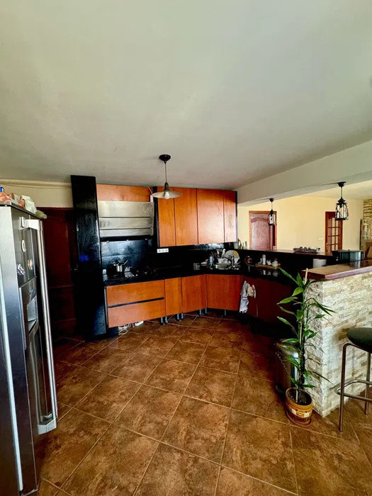 Casa de vanzare , 200 mp utili , zona Tautiului