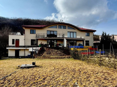 Casa de vanzare , 200 mp utili , zona Tautiului
