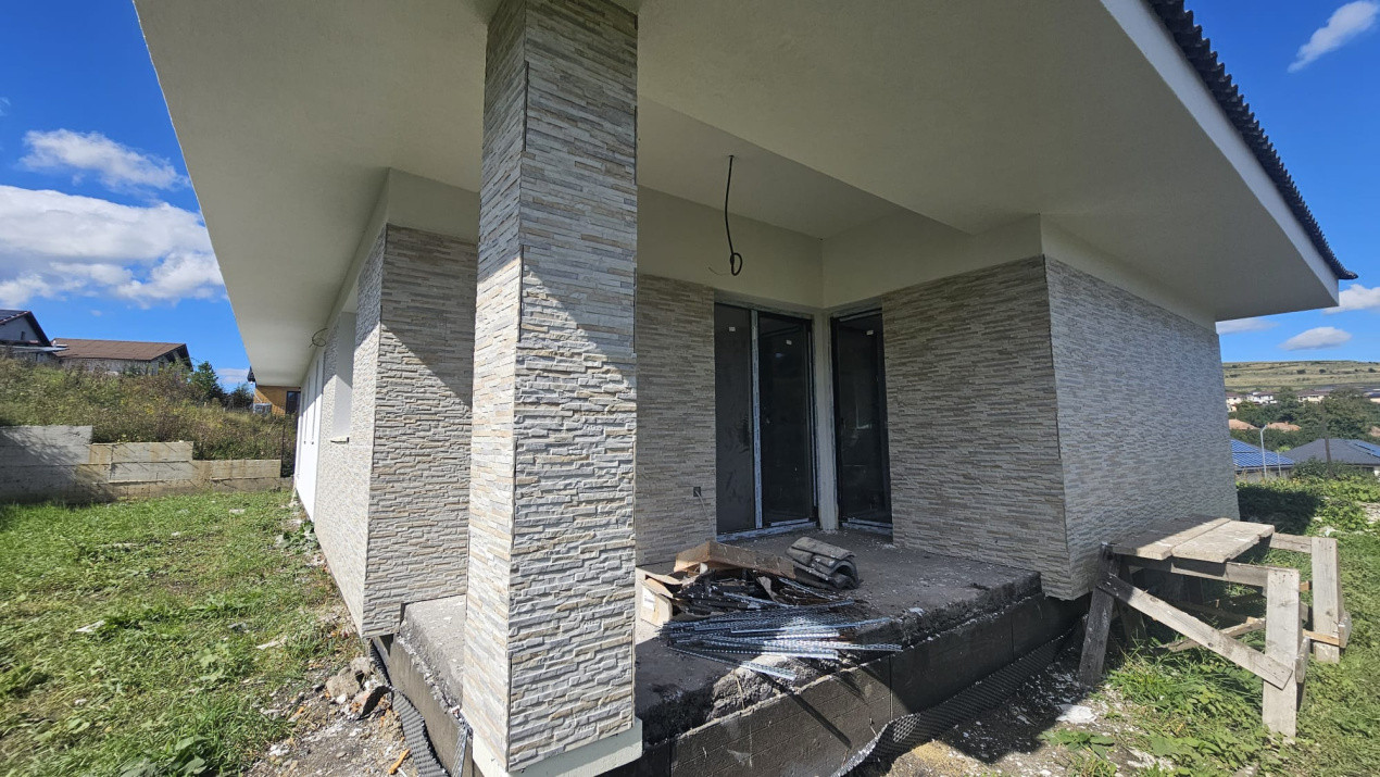 Casa Individuala pe un Nivel, 120 mp, Chinteni