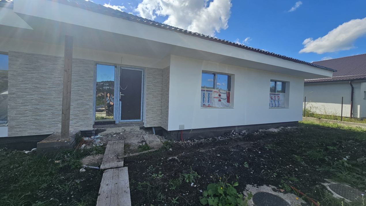 Casa Individuala pe un Nivel, 120 mp, Chinteni