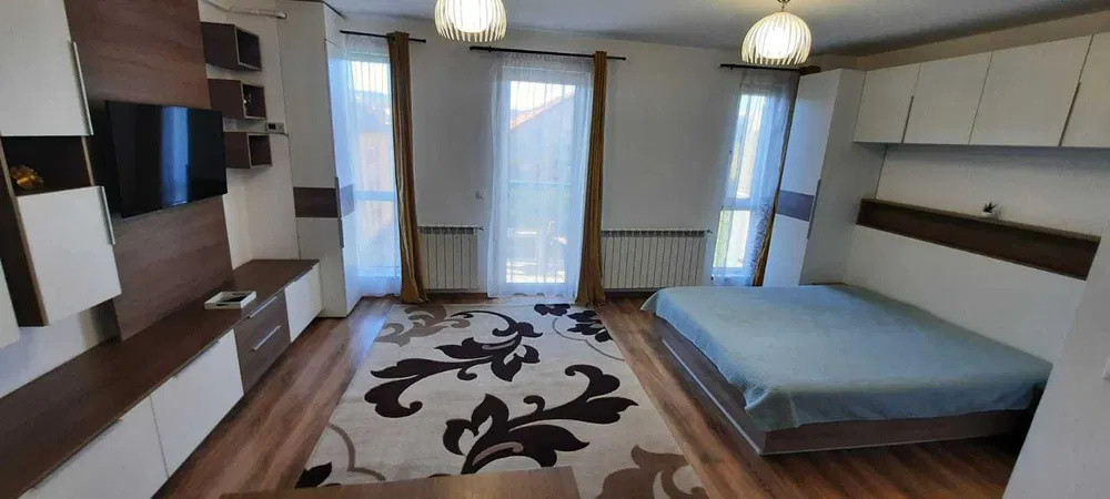 Apartament 2 camere ,40mp,zona Andrei Muresanu 