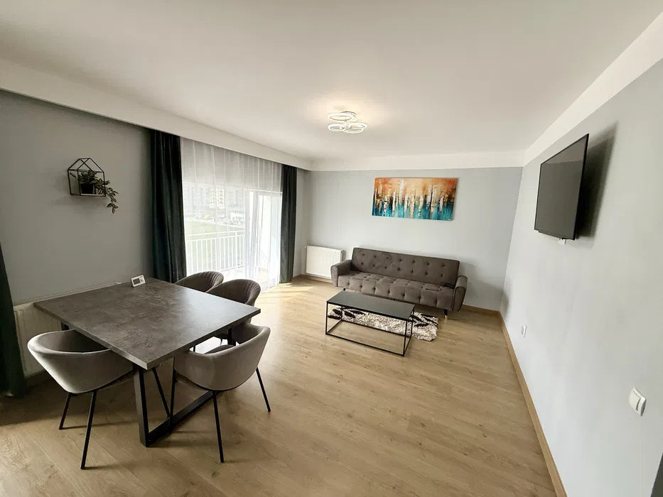 Apartament cu 2 camere, 50 mp, 2 balcoane zona Porii