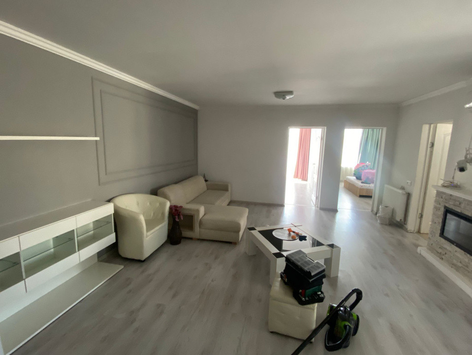  Apartament ultra finisat de inchiriat
