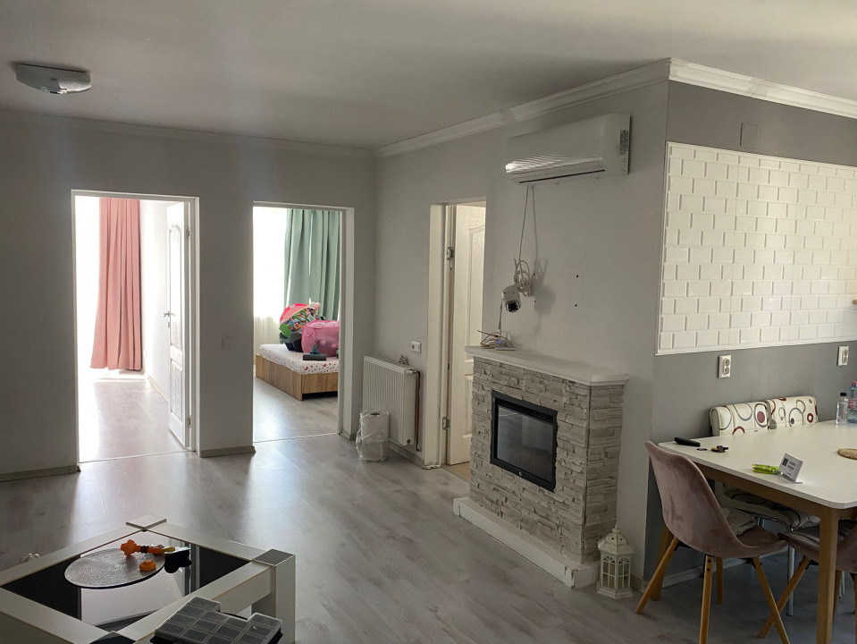  Apartament ultra finisat de inchiriat