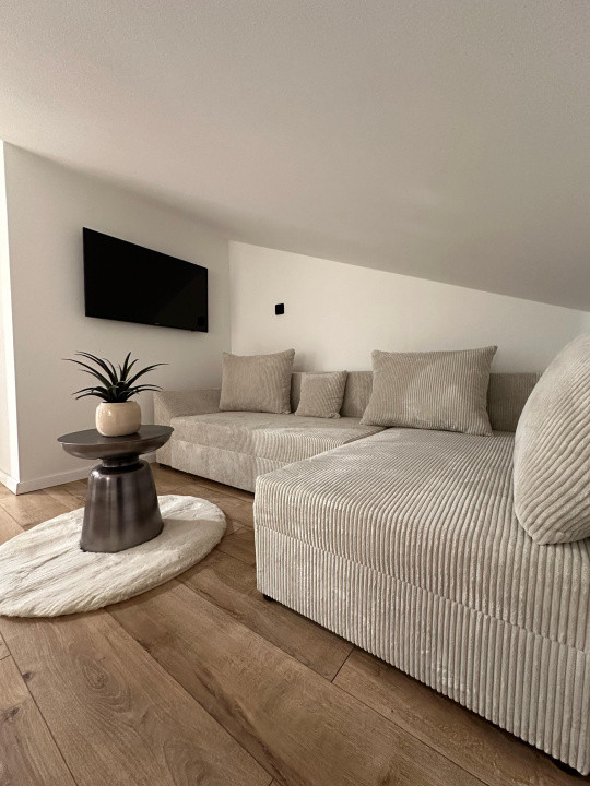 Studio Lux, 40 mp, parcare, zona Ultracentrala