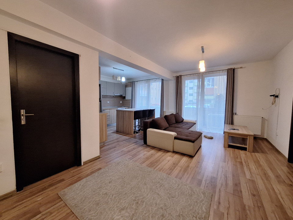 Apartament cu 3 camere, 61 mp, 2 balcoane, zona Porii