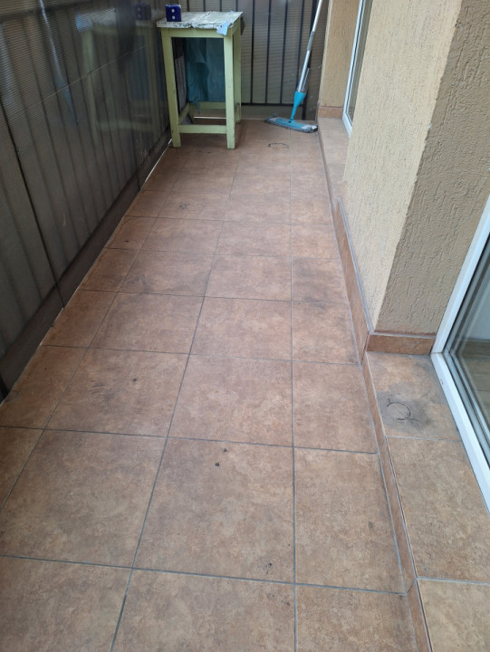 Apartament cu 3 camere, 61 mp, 2 balcoane, zona Porii