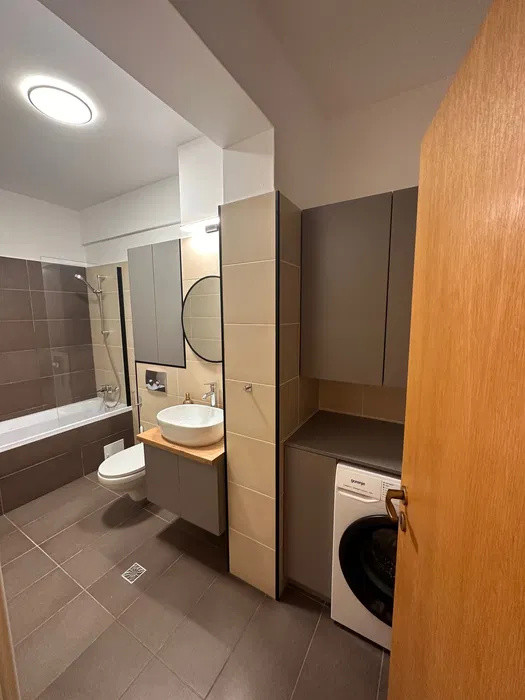  Apartament cu 3 camere,70mp, Zona Manastur