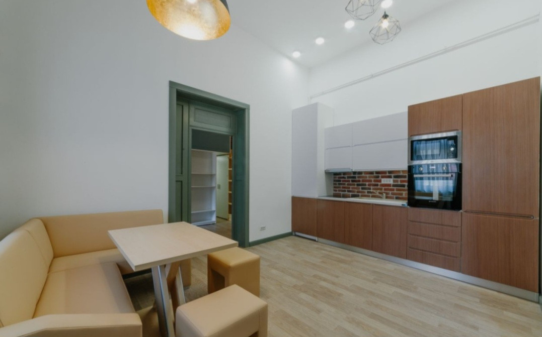 Apartament cu 2 camere,60mp, Zona ultracentrala