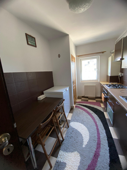 3 Camere decomandate, Parcare, Penny