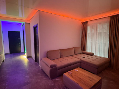 Apartament cu 3 camere, 62,30 mp, zona Porii