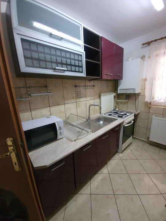 Apartament cu 2 dormitoare si 2 parcari in zona Gheorgheni