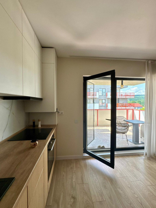 Apartament cu 2 camere, 54 mp, terasa, zona Ametyst