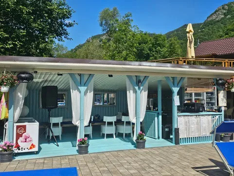 Cabana & pensiune de vanzare 