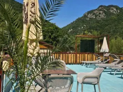 Cabana & pensiune de vanzare 