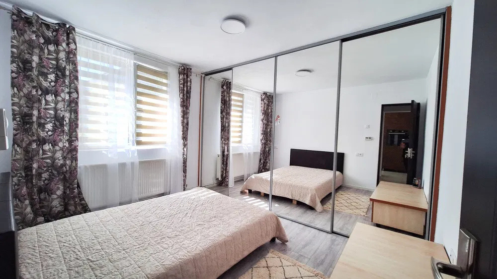 Apartament cu 2 Camere,50mp, Zona Andrei Muresanu