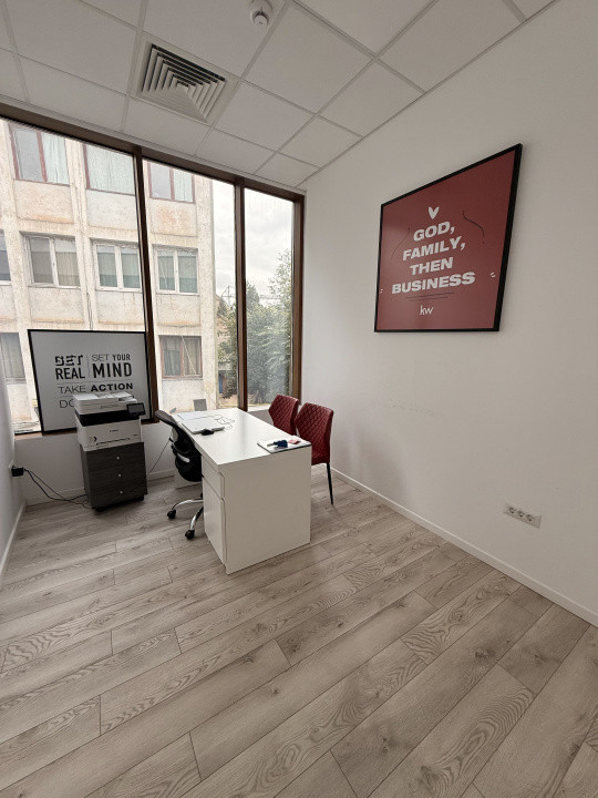 Spatiu Comercial, P-ta Mihai Viteazul, 353 MP, Central