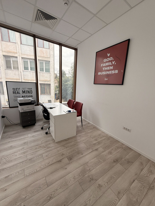 Spatiu Comercial, P-ta Mihai Viteazul, 353 MP, Central