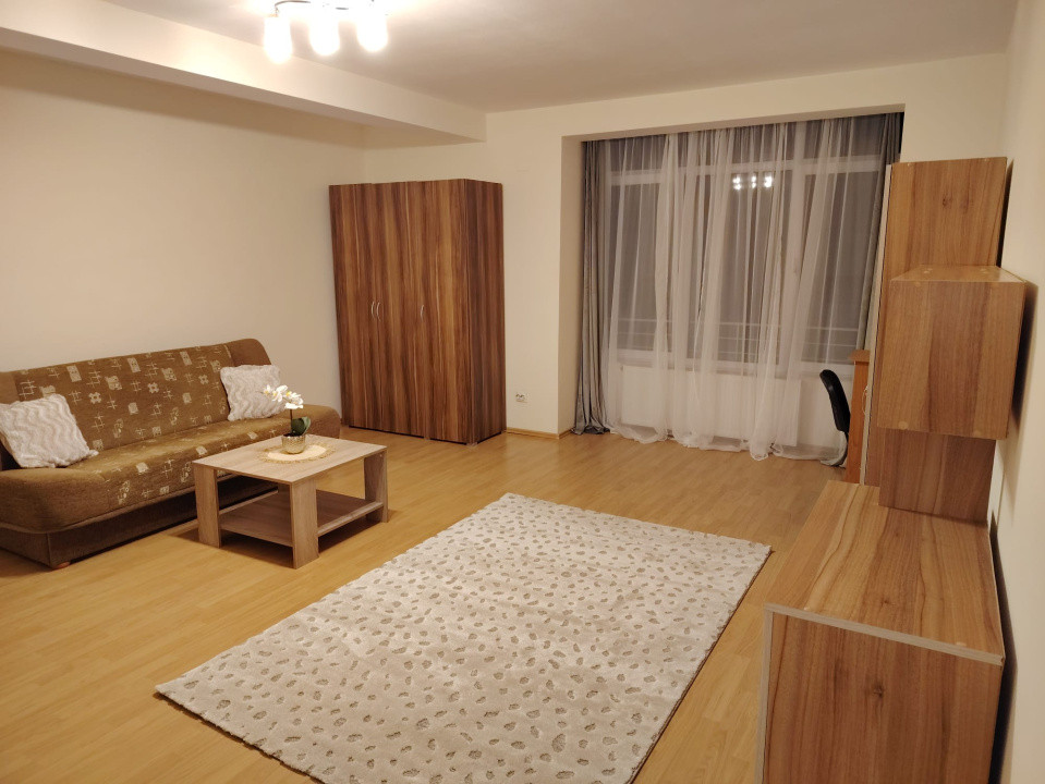 Apartament 3 camere zona Eroilor