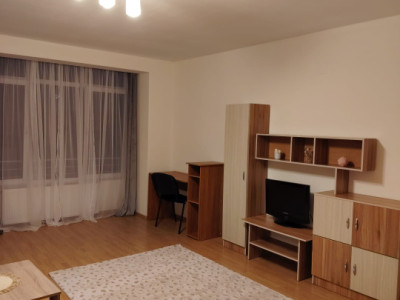 Apartament 3 camere zona Eroilor