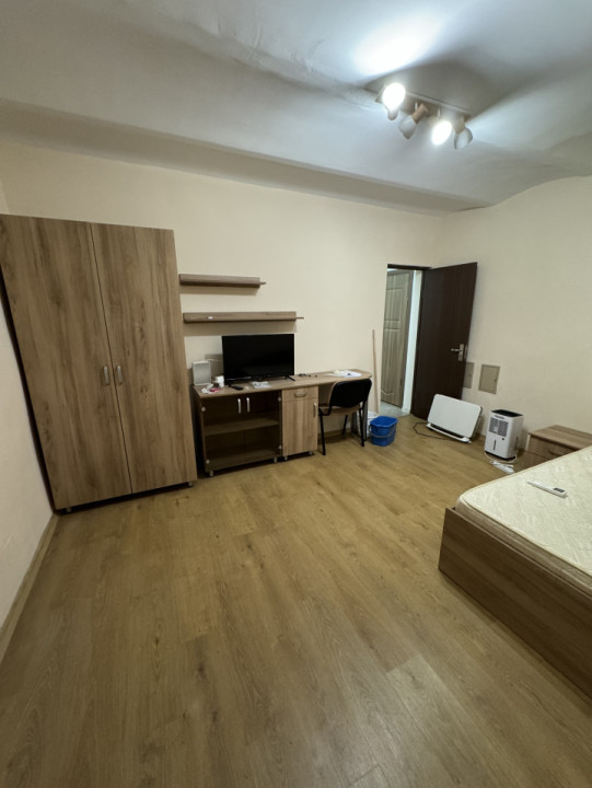 Garsoniera, 28 mp, ultracentral, zona Fac. Medicina