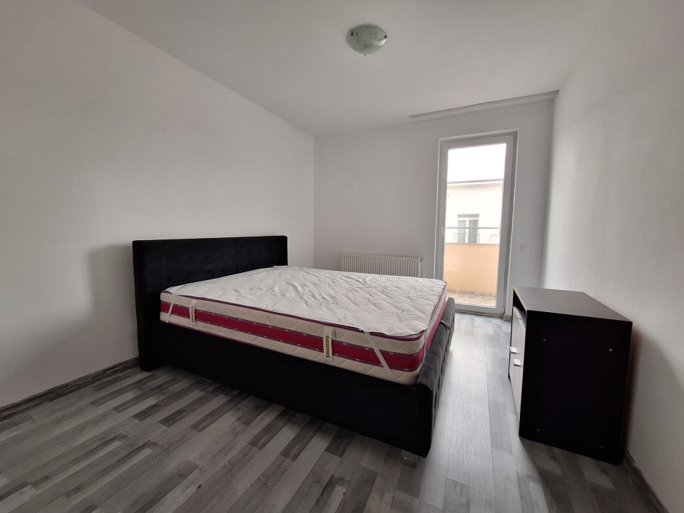 Apartament cu 2 camere, 50 mp, balcon, zona Cetatii