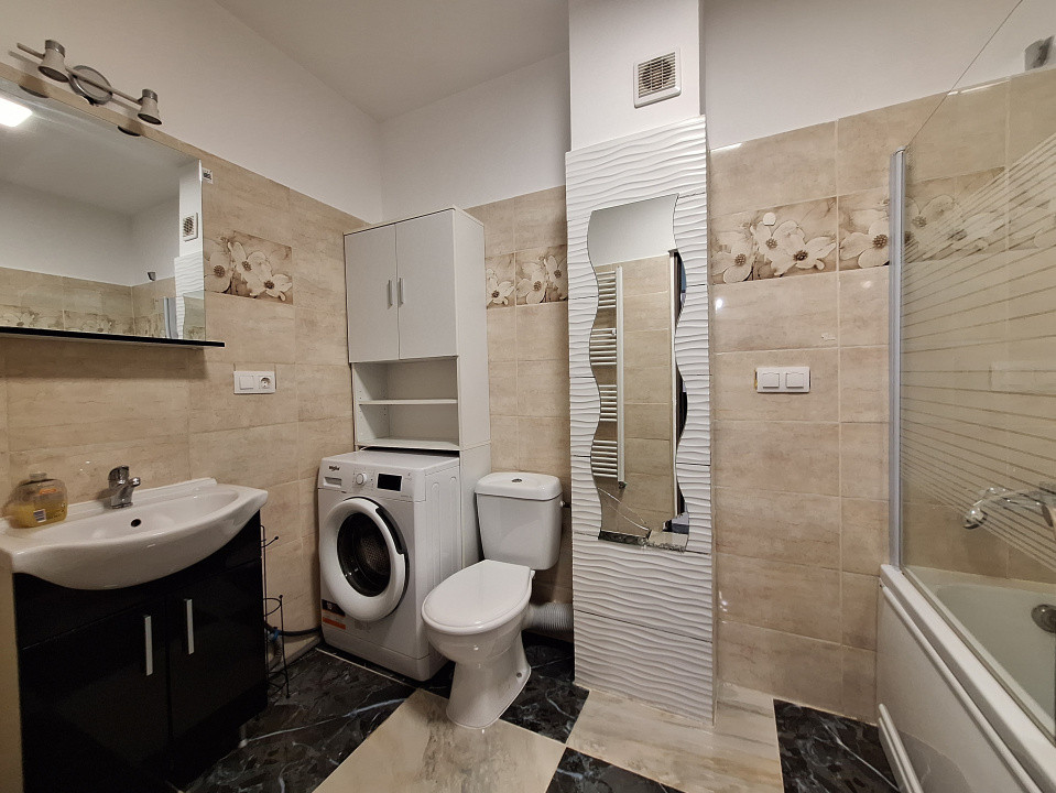 Apartament cu 2 camere, 50 mp, balcon, zona Cetatii