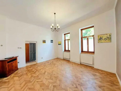 Apartament cu 1 camera,30mp,parcare, Zona Semicentrala