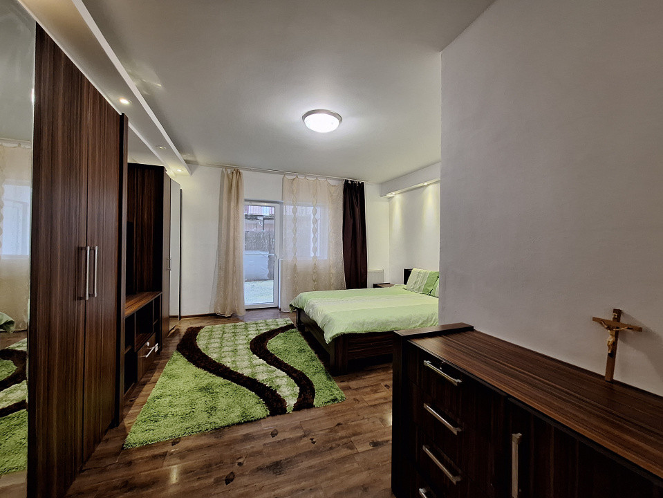 Apartament cu 2 camere, 53 mp, 2 terase, zona Razoare