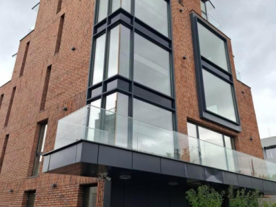 Cladire Spatiu Birouri, Europa