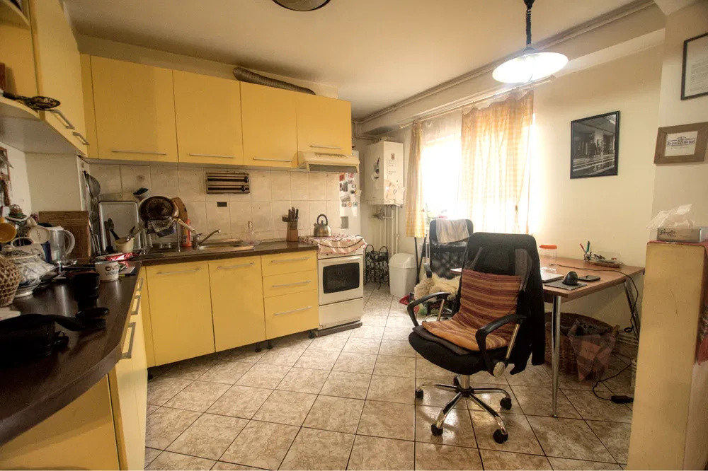 Apartament cu 3 camere,125mp, Zona Marasti