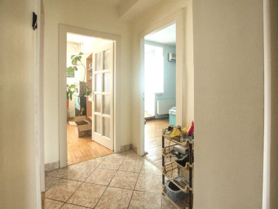 Apartament cu 3 camere,125mp, Zona Marasti