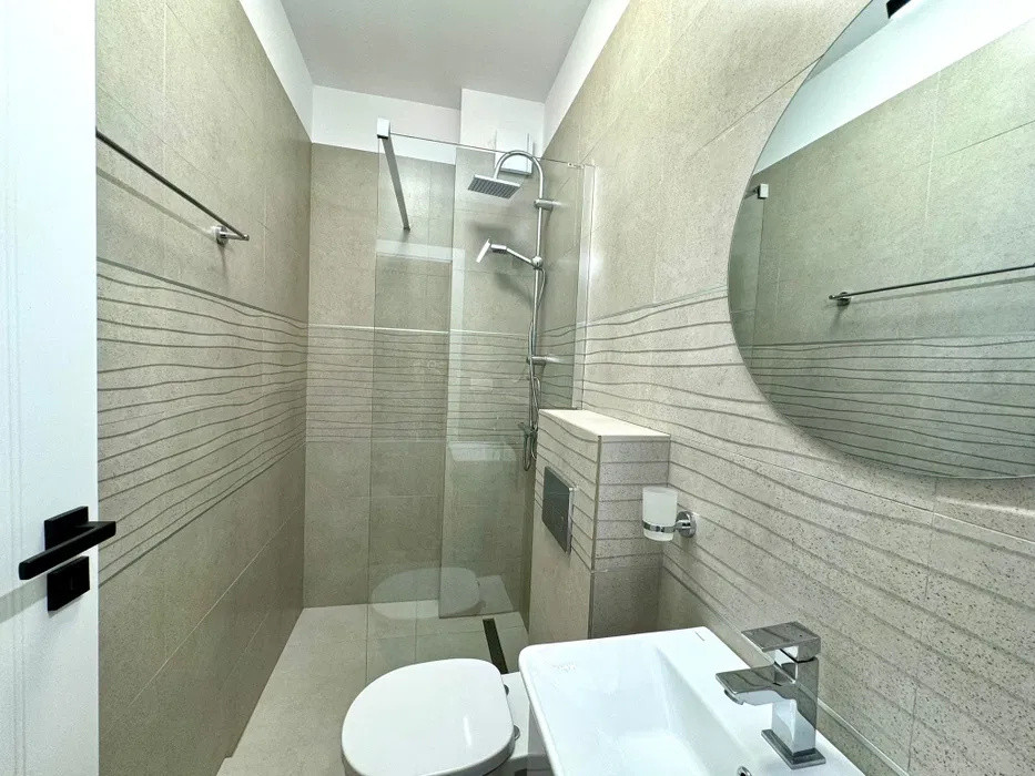 Casa cu 3 camere,132mp,garaj, Zona Borhanci