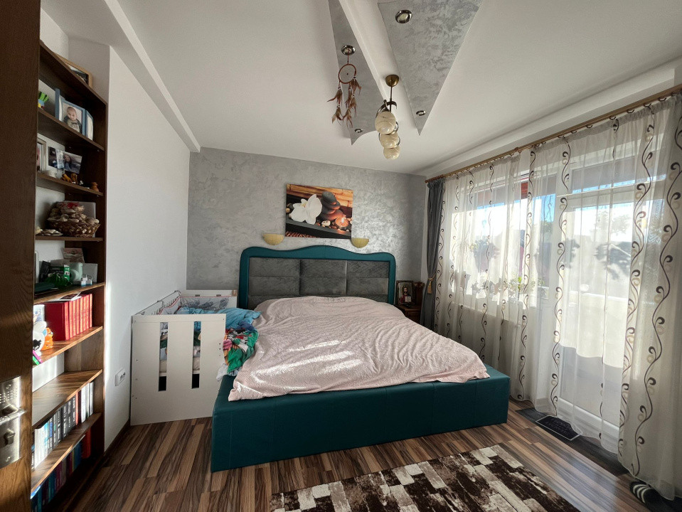 Apartament 4 camere, 2 niveluri, 135 mp, în zona Cetății – cu parcare inclusă!