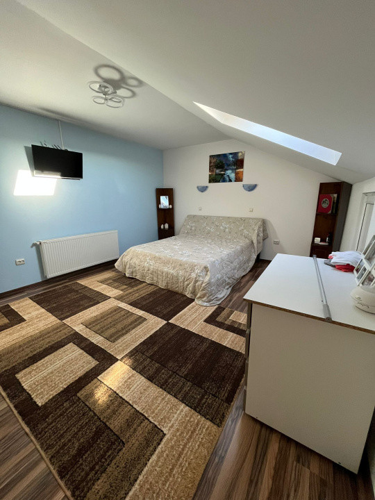 Apartament 4 camere, 2 niveluri, 135 mp, în zona Cetății – cu parcare inclusă!