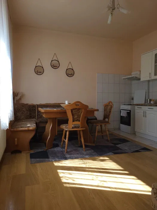 Casa cu 2 camere,70mp,parcare, petfriendly, Zona Dambul Rotund