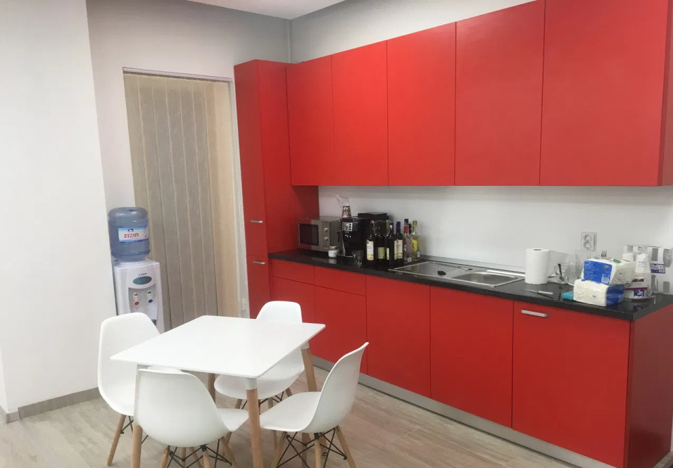 Spatiu birou complet mobilat si utilat, Zona Semicentral