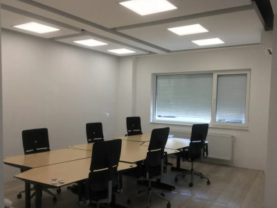 Spatiu birou complet mobilat si utilat, Zona Semicentral