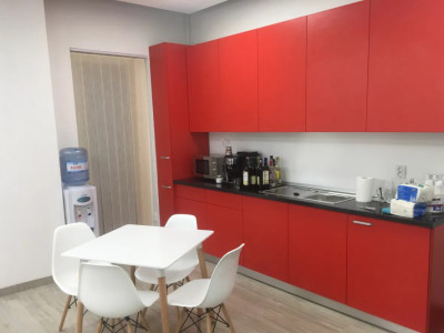 Spatiu birou complet mobilat si utilat, 70 mp, zona Podului Traian