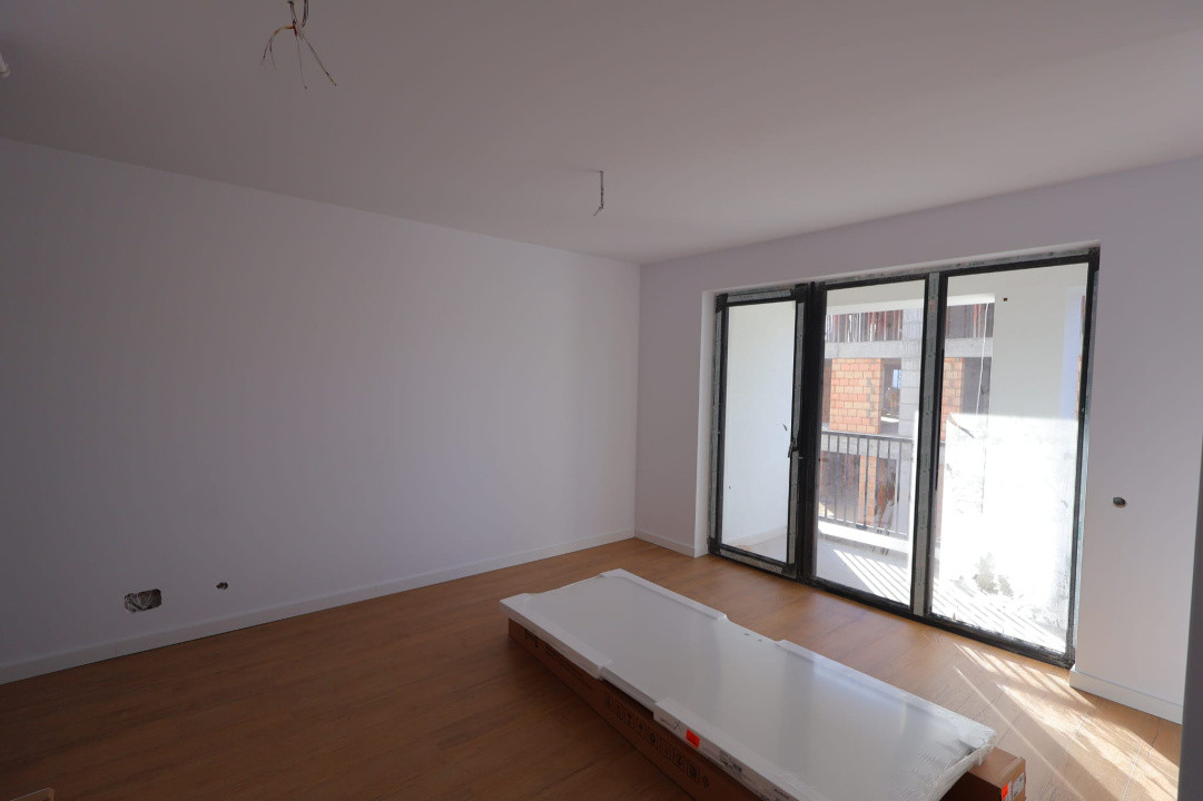 Ap 2 camere, 40,75mp, 13mp terasa, Parcare, Finisat, Tineretului