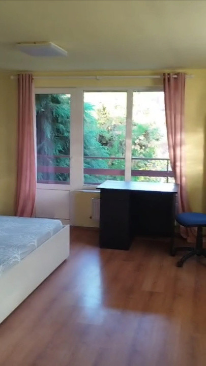 Casa de inchiriat cu 4 camere, zona Hasdeu