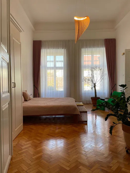 Apartament cu 4 camere,125mp, Zona Centru