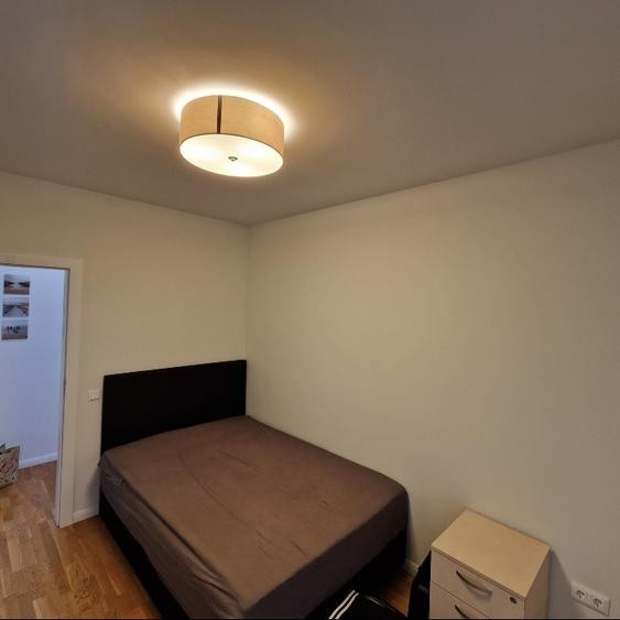 Apartament cu 3 camere,80mp,parcare,,Zona centru