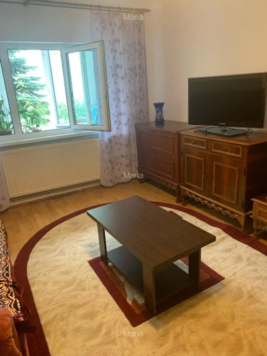 Apartament decomandat, 3 camere, Intre Lacuri